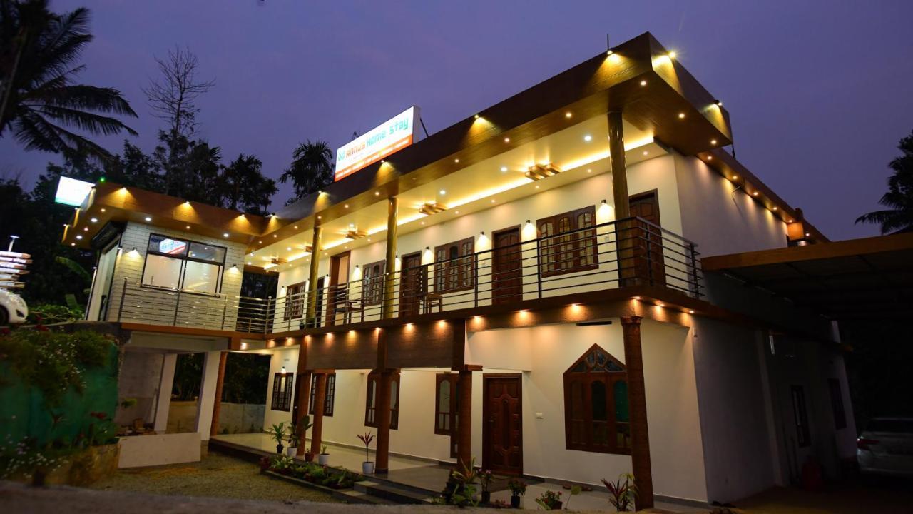 Annus Homestay Ramakkalmedu Exteriér fotografie
